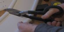 Tin snips cut plastic